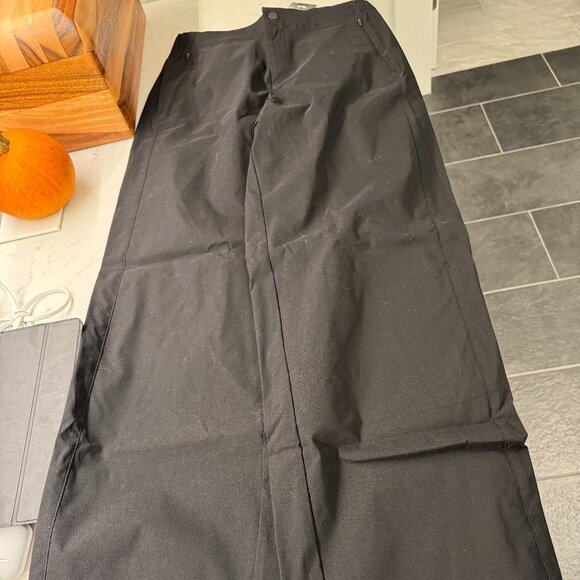 NWT Rapha Women's Tech Pants in Black, Size Medium - Picture 4 of 5